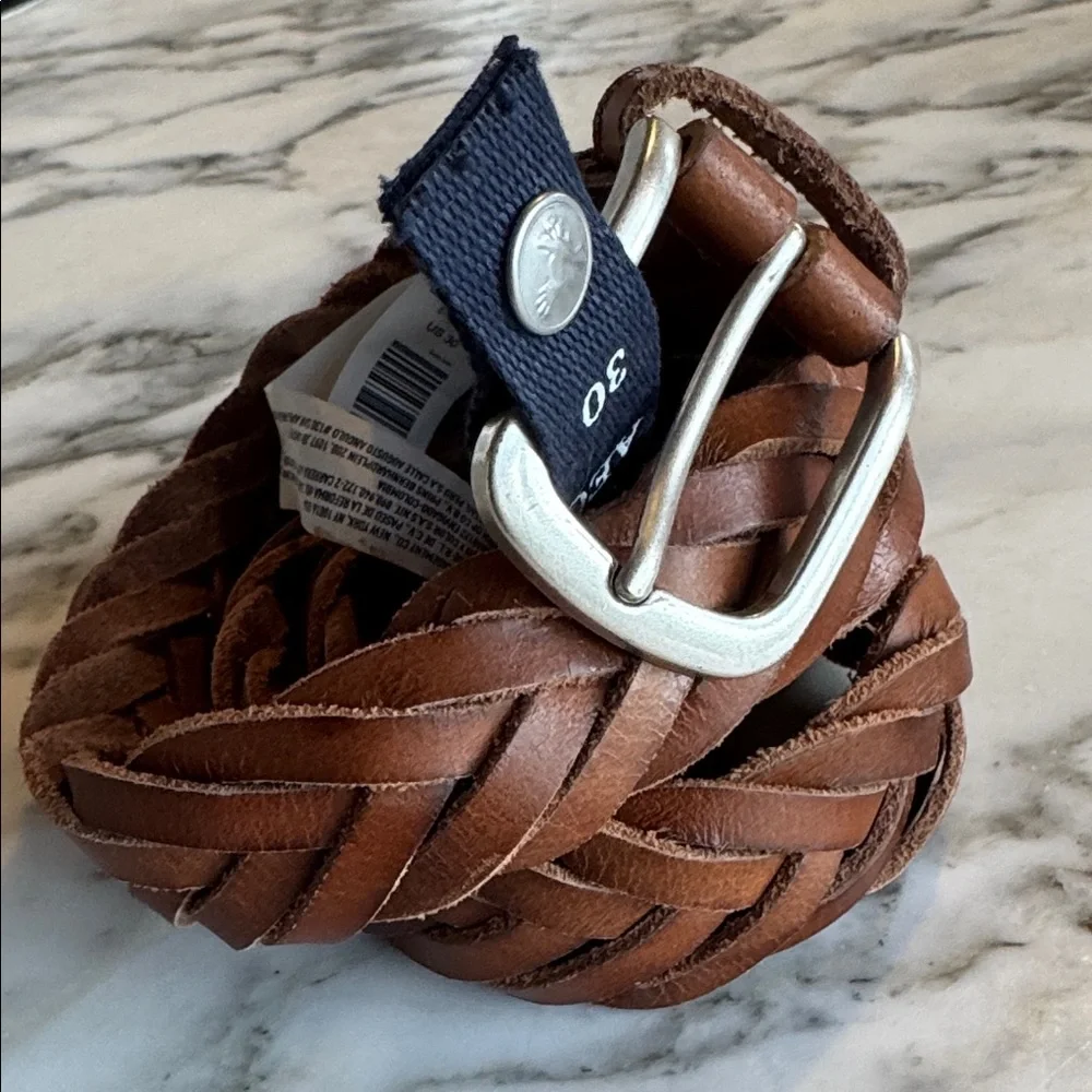 American Eagle Outfitters Woven Leather Belt size 30